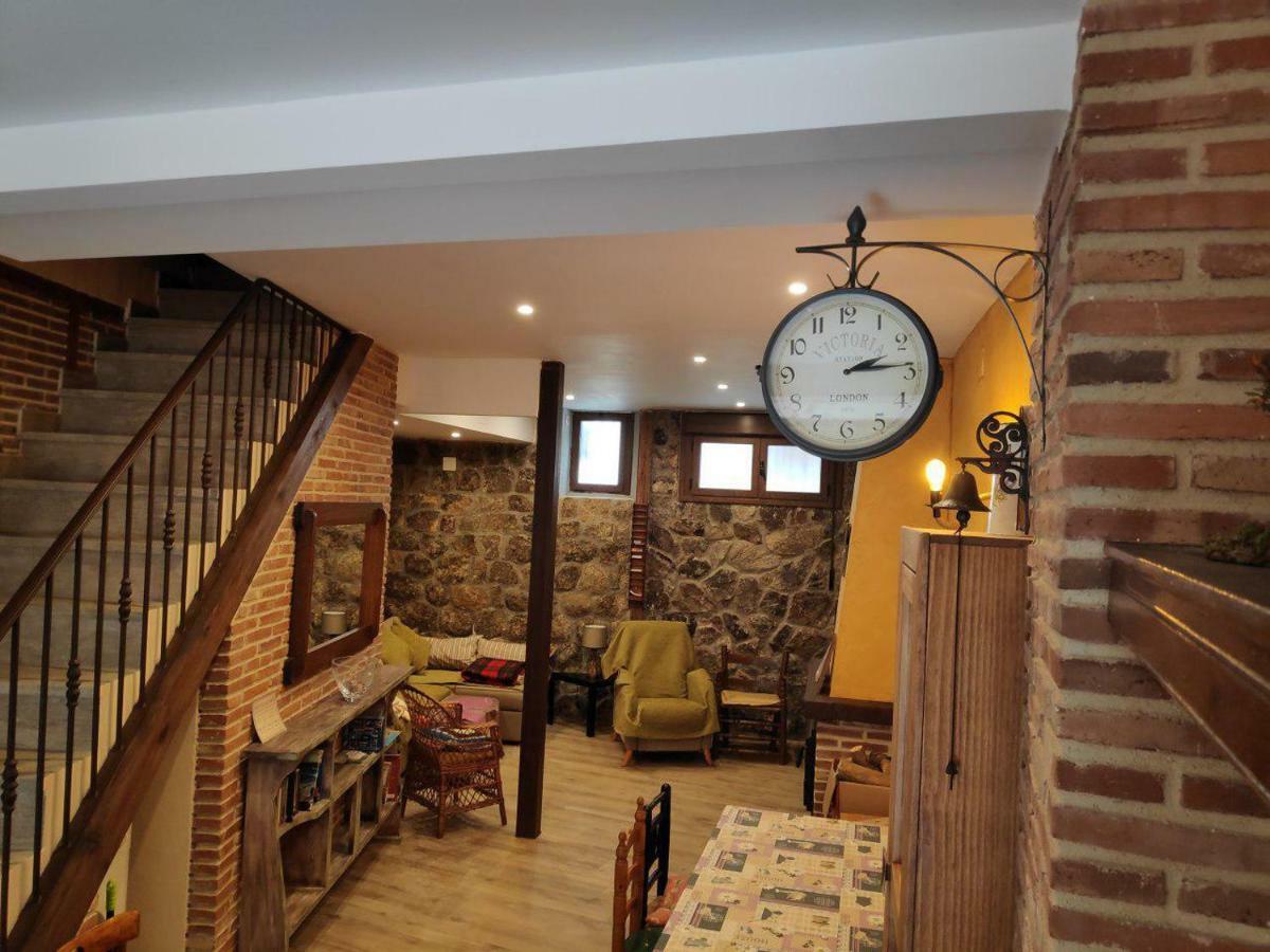 Villarejo del Valle La Calleja מראה חיצוני תמונה